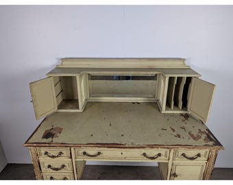 UNIQUE 1880,S WRITING DESK # 197558 Shipping is not a 1.00 Shipping is not free please contact us before purchase Thanks