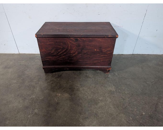 1840,S TRUNK # 196148 Shipping is not a 1.00 Shipping is not free please contact us before purchase Thanks