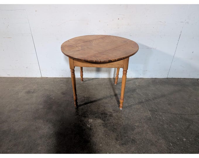 1900,s Round Tiger Maple Table # 197433 Shipping is not a 1.00 Shipping is not free please contact us before purchase Thanks