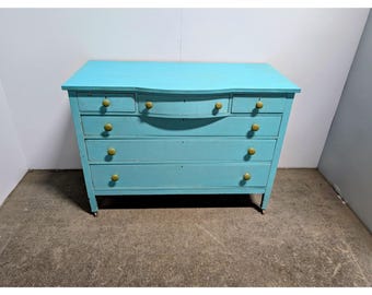 1920,s Six Drawer Chest Of Drawers # 199708 Shipping is not a 1.00 Shipping is not free please contact us before purchase Thanks