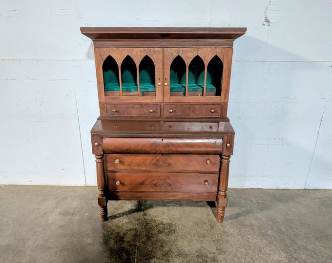 1830,S MAHOGANY DESK # 197926 Shipping is not a 1.00 Shipping is not free please contact us before purchase Thanks