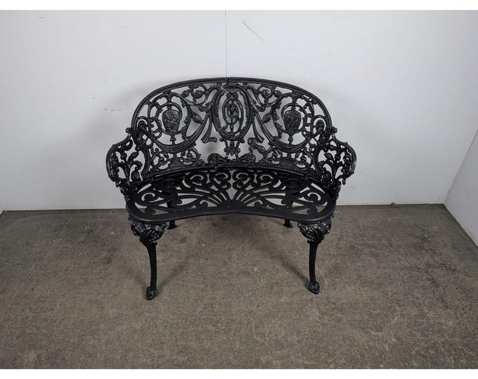 1920,s Cast Iron Garden Bench # 197195 Shipping is not a 1.00 Shipping is not free please contact us before purchase Thanks