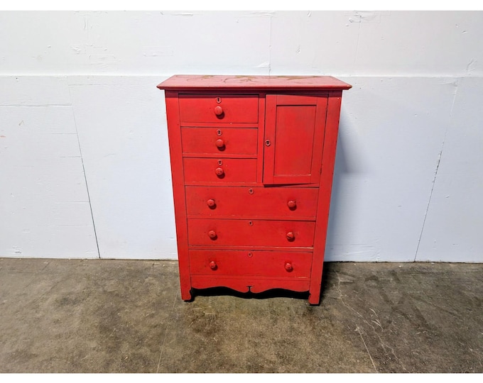 1920,s Painted Oak Chest Of Drawers # 199714 Shipping is not a 1.00 Shipping is not free please contact us before purchase Thanks