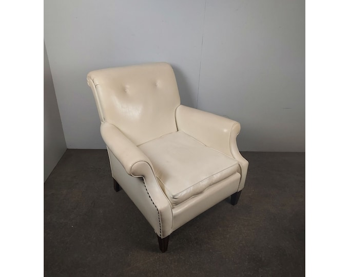VINTAGE CHAIR # 189197 Shipping is not a 1.00 Shipping is not free please contact us before purchase Thanks
