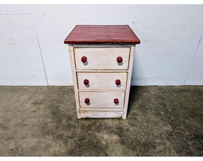 Unique Three Drawer Chest Of Drawers # 198939 Shipping is not a 1.00 Shipping is not free please contact us before purchase Thanks