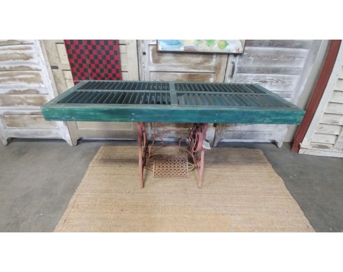 SHUTTER TABLE # 180218 Shipping is not free please conatct us before purchase Thanks