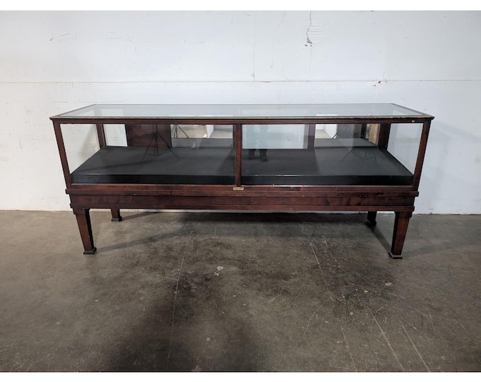 1900,s Mahogany Frame Show Case # 197016 Shipping is not a 1.00 Shipping is not free please contact us before purchase Thanks