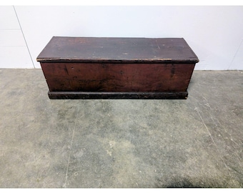 Mid 1800,s Flip Top Trunk # 199406 Shipping is not a 1.00 Shipping is not free please contact us before purchase Thanks