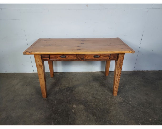 1900,s Vermont Maple Work Table # 191253 Shipping is not free please conatct us before purchase Thanks