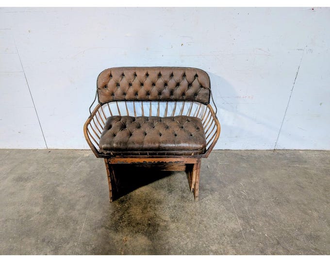 MID 1800,S BUGGY SEAT # 198037 Shipping is not a 1.00 Shipping is not free please contact us before purchase Thanks