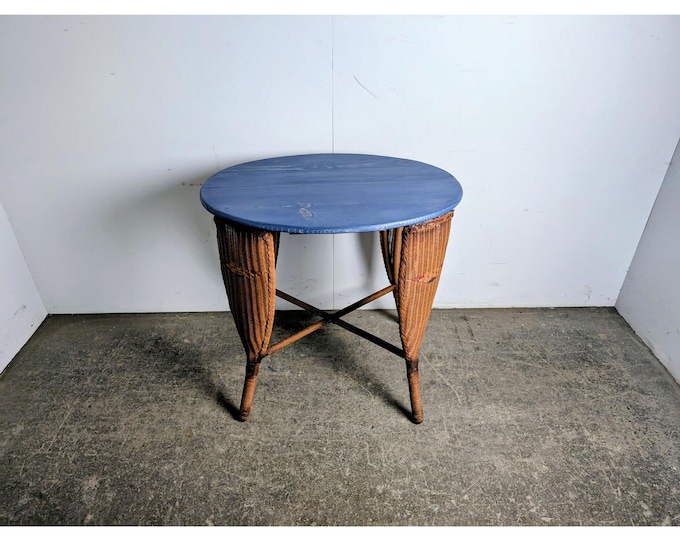 1920,S WICKER TABLE # 198171 Shipping is not a 1.00 Shipping is not free please contact us before purchase Thanks