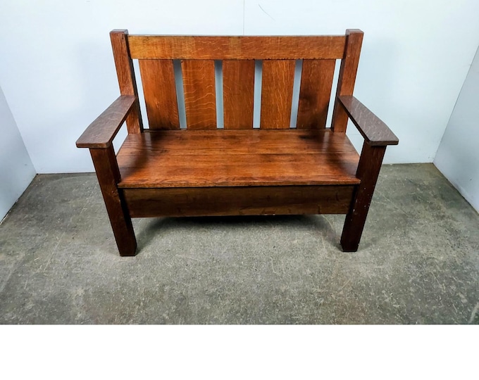 1940,S MISSION OAK BENCH # 195759 Shipping is not a 1.00 Shipping is not free please contact us before purchase Thanks