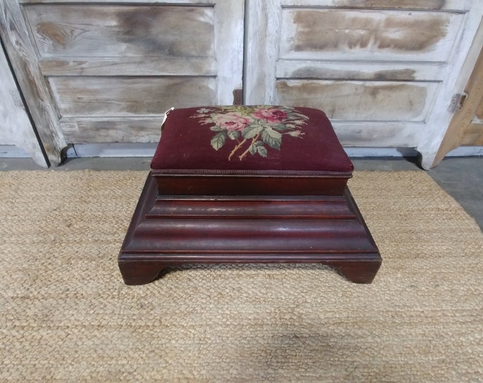 1840s EMPIRE FOOTSTOOL # 17662 Shipping is not a 1.00 Shipping is not free please contact us before purchase Thanks
