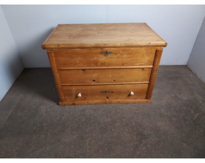 MID 1800,S PINE TRUNK # 194735 Shipping is not a 1.00 Shipping is not free please contact us before purchase Thanks