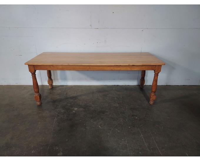 1900,s Solid Maple Turned Leg Farm Table # 193222 Shipping is not free please conatct us before purchase Thanks