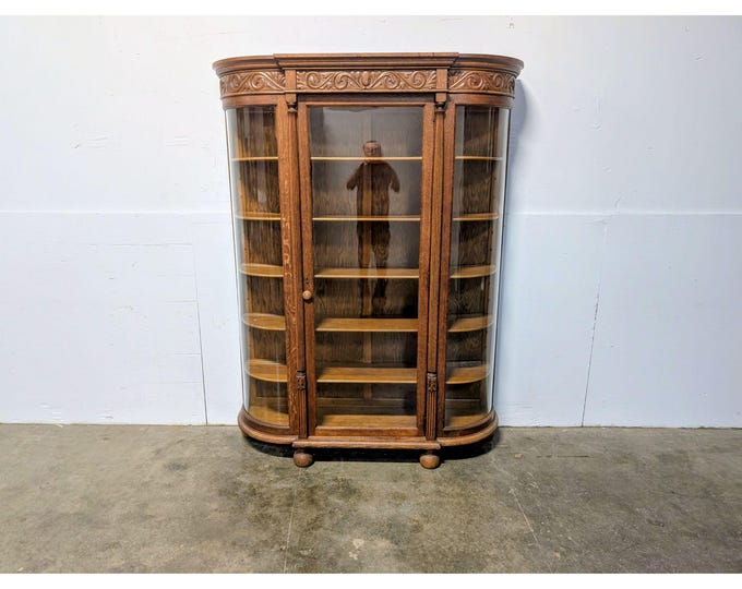 1880,s OAK DISPLAY CABINET # 199985 Shipping is not a 1.00 Shipping is not free please contact us before purchase Thanks
