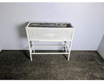 1930,S WICKER PLANT STAND # 198050 Shipping is not a 1.00 Shipping is not free please contact us before purchase Thanks