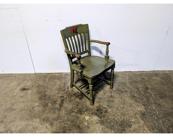 1900,s Oak Painted Arm Chair # 200770 Shipping is not a 1.00 Shipping is not free please contact us before purchase Thanks