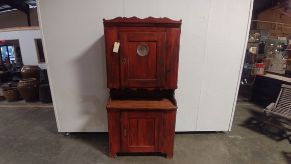 1800'S GABINETE DE DOS PIEZAS 180076 | Etsy