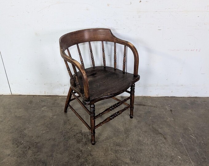 1900,S CAPTAINS CHAIR # 197377 Shipping is not a 1.00 Shipping is not free please contact us before purchase Thanks