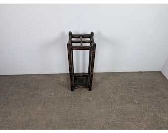 1920,S OAK UMBRELLA STAND # 197589 Shipping is not a 1.00 Shipping is not free please contact us before purchase Thanks