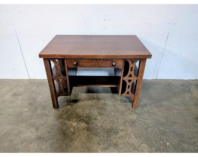 1920,S MISSION OAK DESK # 198107 Shipping is not a 1.00 Shipping is not free please contact us before purchase Thanks