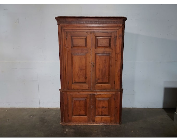 1840,s Blind Door Pine Coner Cupboard # 194699 Shipping is not free please conatct us before purchase Thanks