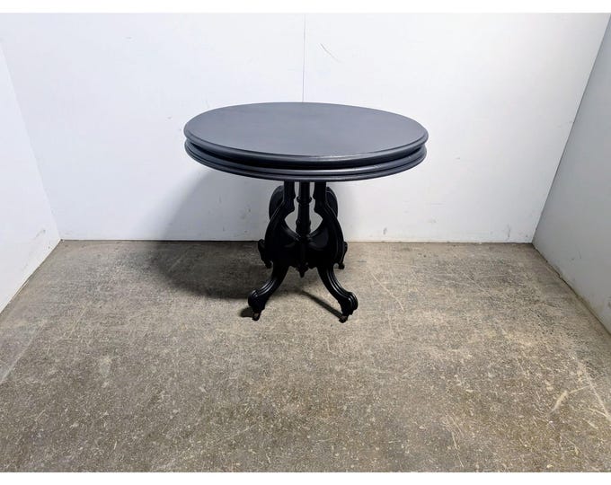 1900,s Oval Painted Mahogany Table # 198367 Shipping is not a 1.00 Shipping is not free please contact us before purchase Thanks