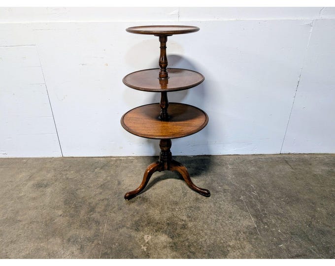 1830,s Mahogany Georgian Revolving Dumb Waiter # 200588 Shipping is not a 1.00 Shipping is not free please contact us before purchase Thanks