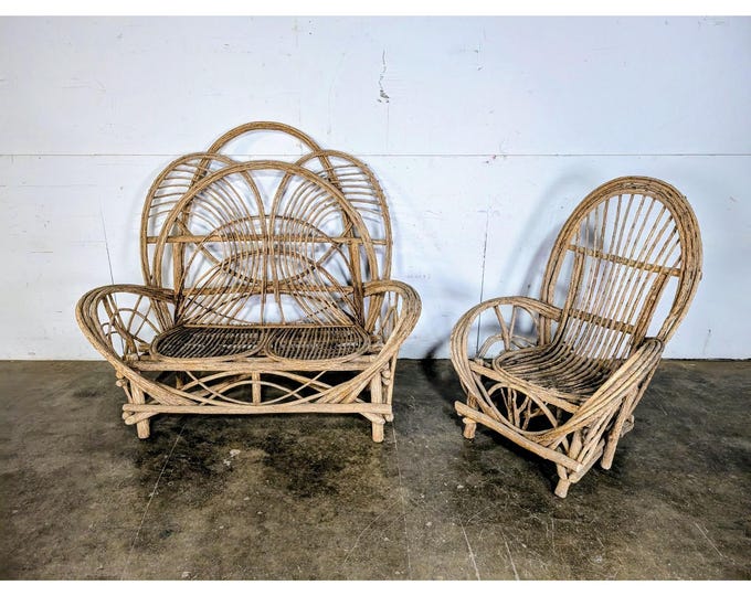 1940,s Bent Willow At Chair And Settee # 197623 Shipping is not a 1.00 Shipping is not free please contact us before purchase Thanks