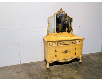 1930,s Five Drawer Chest Of Drawers With Mirror # 198477 Shipping is not a 1.00 Shipping is not free please contact us before purchase