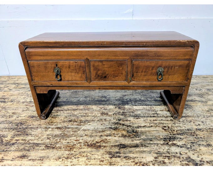 1920,S ELMWOOD TABLE # 200130 Shipping is not a 1.00 Shipping is not free please contact us before purchase Thanks