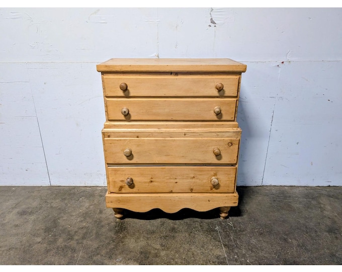 Mid 1800,s English Pine Blanket Chest # 198775 Shipping is not a 1.00 Shipping is not free please contact us before purchase Thanks