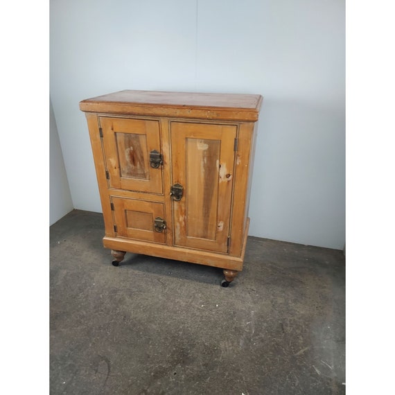 1860 S Three Door Pine Ice Box 190073 Etsy Canada