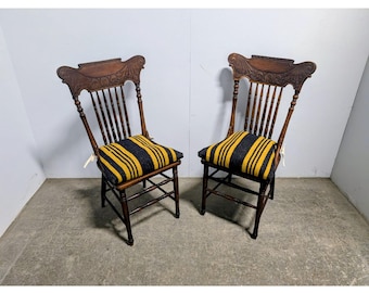 Pair Of 1920,s Oak Side Chairs # 198576 Shipping is not a 1.00 Shipping is not free please contact us before purchase Thanks