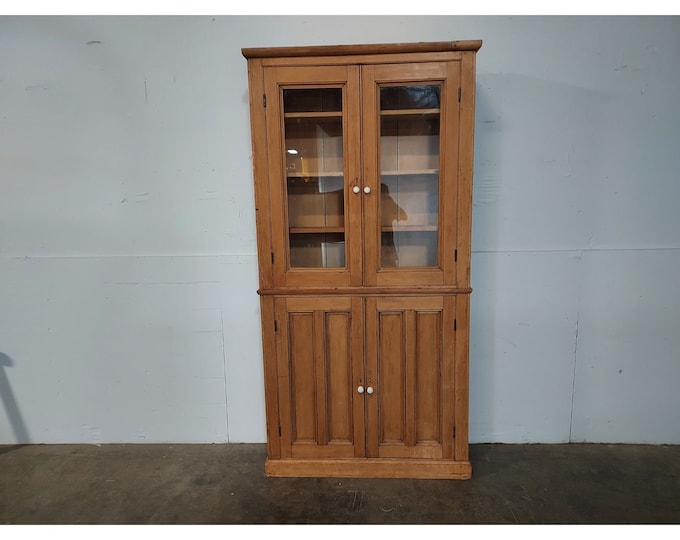 1850,S PINE CUPBOARD # 189834 Shipping is not free please conatct us before purchase Thanks
