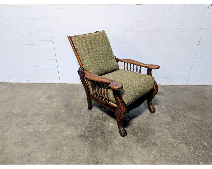 1920,S OAK MORRIS CHAIR # 198975 Shipping is not a 1.00 Shipping is not free please contact us before purchase Thanks