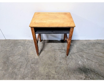 1930,S MAPLE SCHOOL DESK # 199633 Shipping is not a 1.00 Shipping is not free please contact us before purchase Thanks