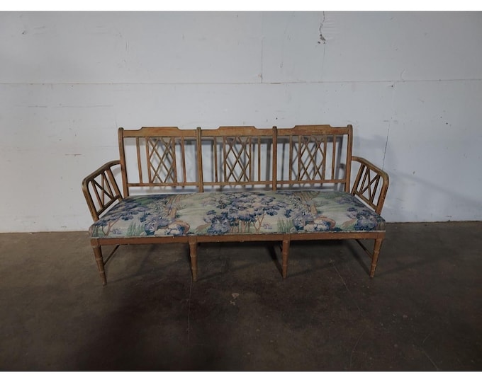 MID 1800,S BENCH # 195501 Shipping is not a 1.00 Shipping is not free please contact us before purchase Thanks