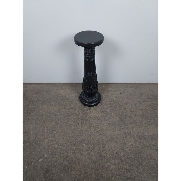 BLACK VINTAGE STOOL #192202 Shipping is not free please conatct us before purchase Thanks