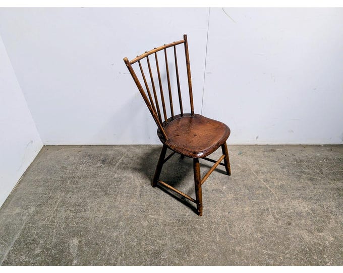 Early 1800,s Birdcage Windsor Side Chair # 198312 Shipping is not a 1.00 Shipping is not free please contact us before purchase Thanks