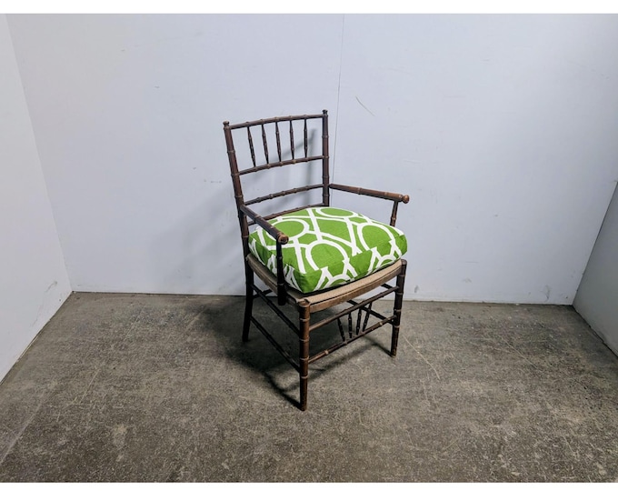 ELEGANT 1940,S BAMBOO CHAIR # 198357 Shipping is not a 1.00 Shipping is not free please contact us before purchase Thanks