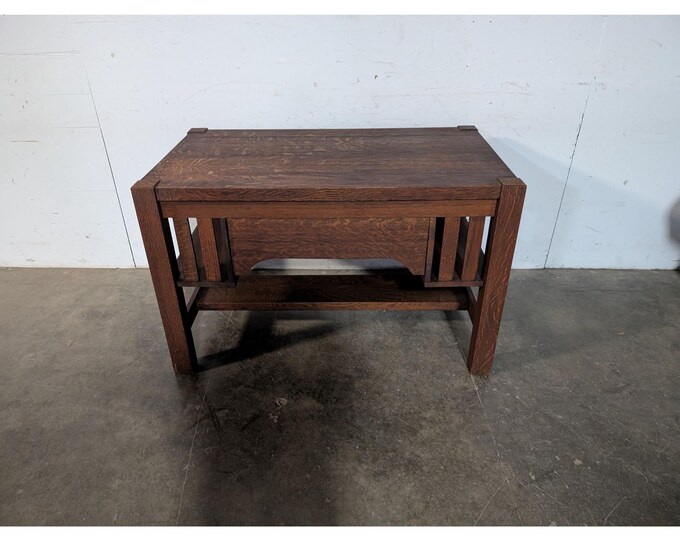 1940,S MISSION OAK DESK # 197272 Shipping is not a 1.00 Shipping is not free please contact us before purchase Thanks