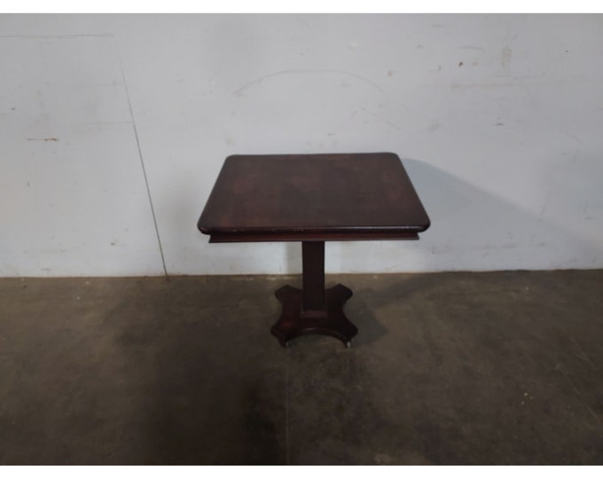 1900,S PEDESTAL TABLE # 193643 Shipping is not free please conatct us before purchase Thanks
