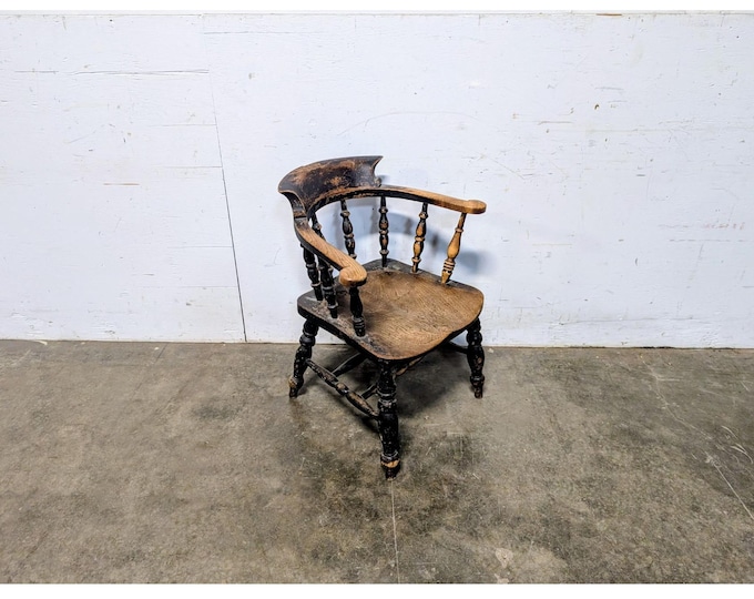 1940,S OAK TAVERN CHAIR # 198693 Shipping is not a 1.00 Shipping is not free please contact us before purchase Thanks