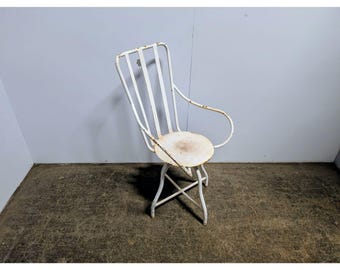 Late 1800,s Metal Dentist Chair # 200727 Shipping is not a 1.00 Shipping is not free please contact us before purchase Thanks
