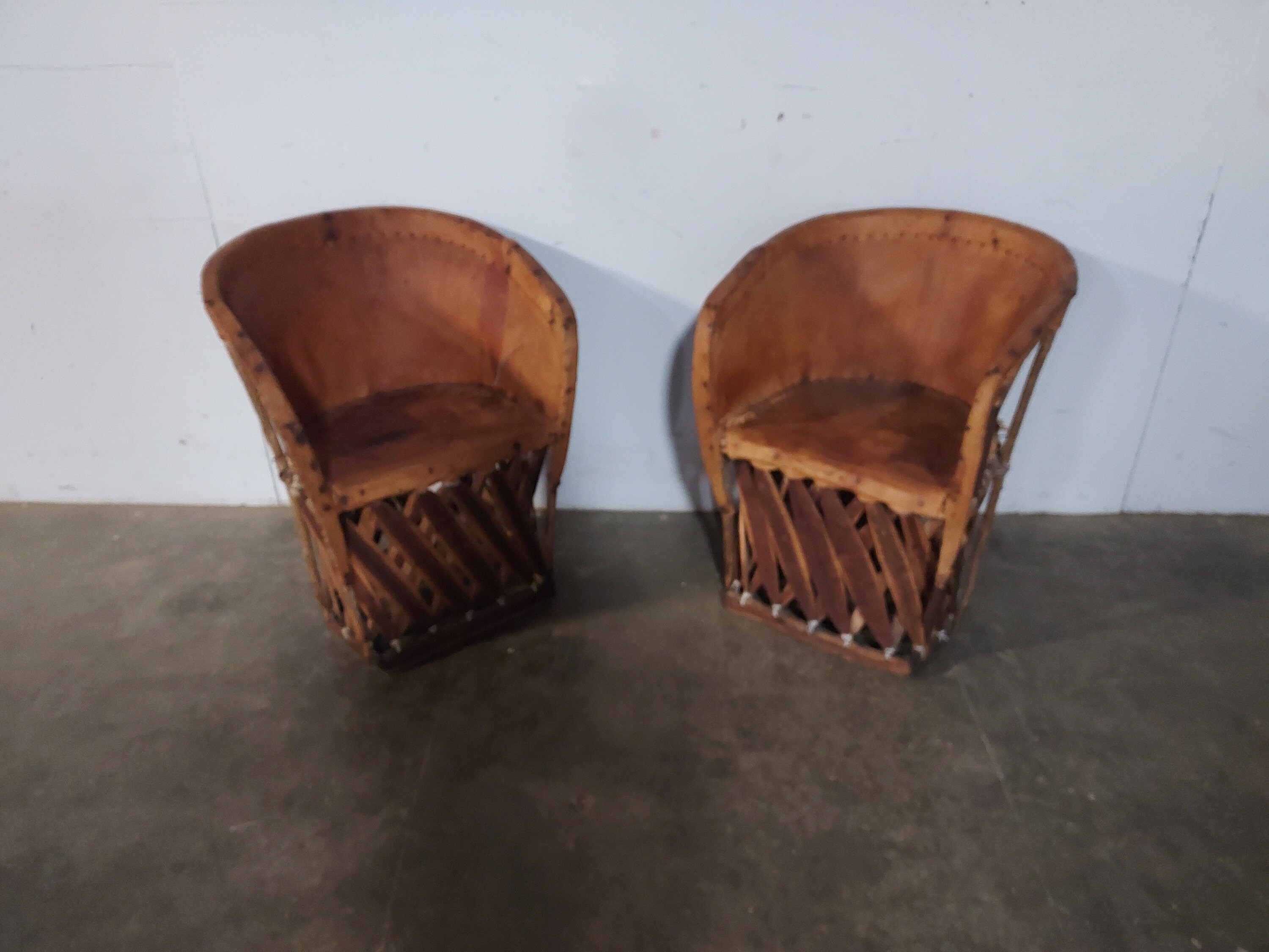 Vintage equipale chairs deals