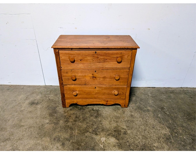 Mid 1800,s Three Drawer Pine Chest Of Drawers # 201019 Shipping is not a 1.00 Shipping is not free please contact us before purchase Thanks