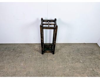 1920,S OAK UMBRELLA STAND # 197589 Shipping is not a 1.00 Shipping is not free please contact us before purchase Thanks