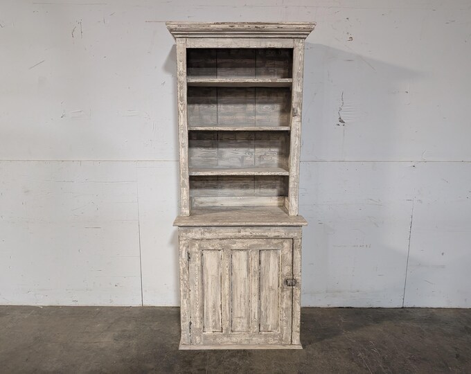 MID 1800,S CUPBOARD # 196553 Shipping is not a 1.00 Shipping is not free please contact us before purchase Thanks